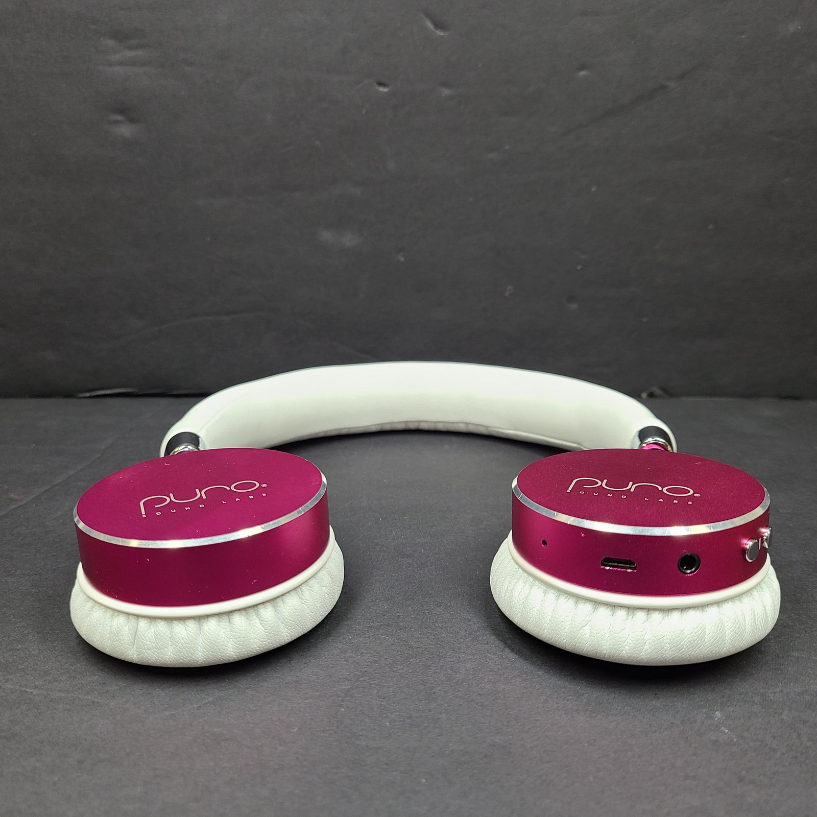 Puro Sound Labs BT2200 Bluetooth Wireless Headphones – White/Pink Grade A