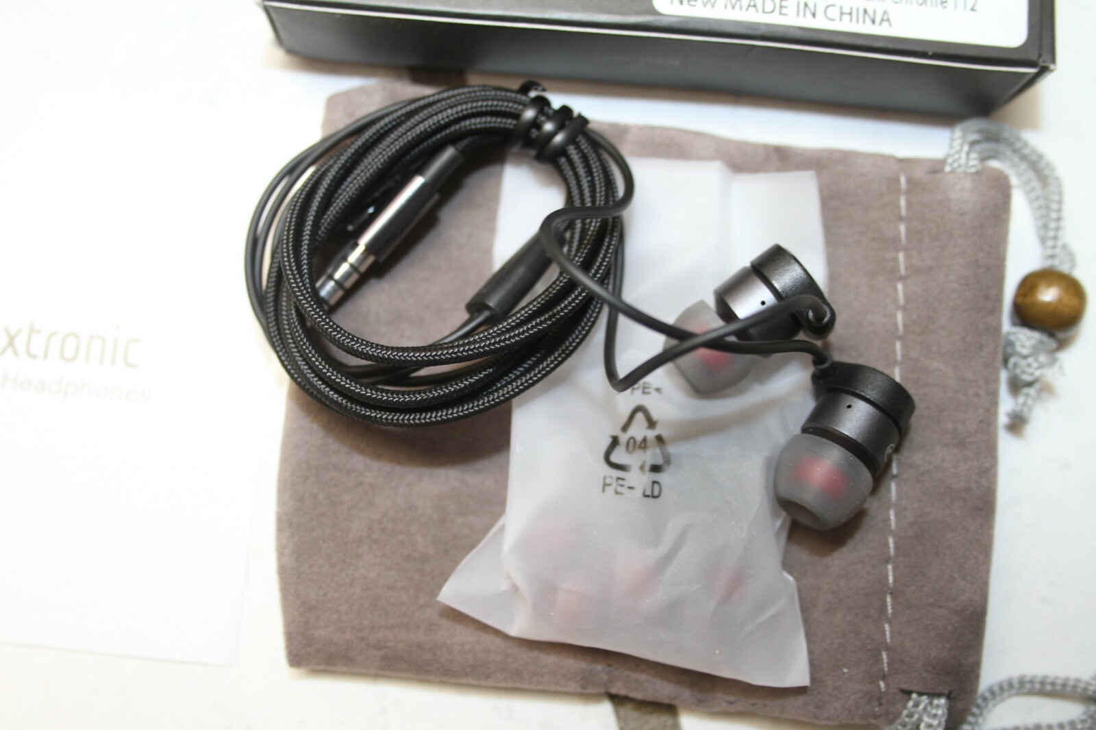 Corded in Ear Headphones w/ Jack Fro Cell Phones New 9mm Dynamic 3.5mm Jack