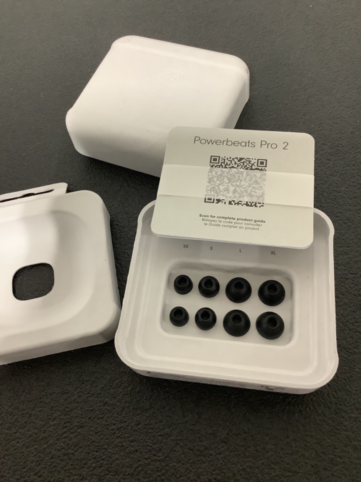 Powerbeats Pro 2 Earbuds MX723LL/A Jet Black Excellent Condition
