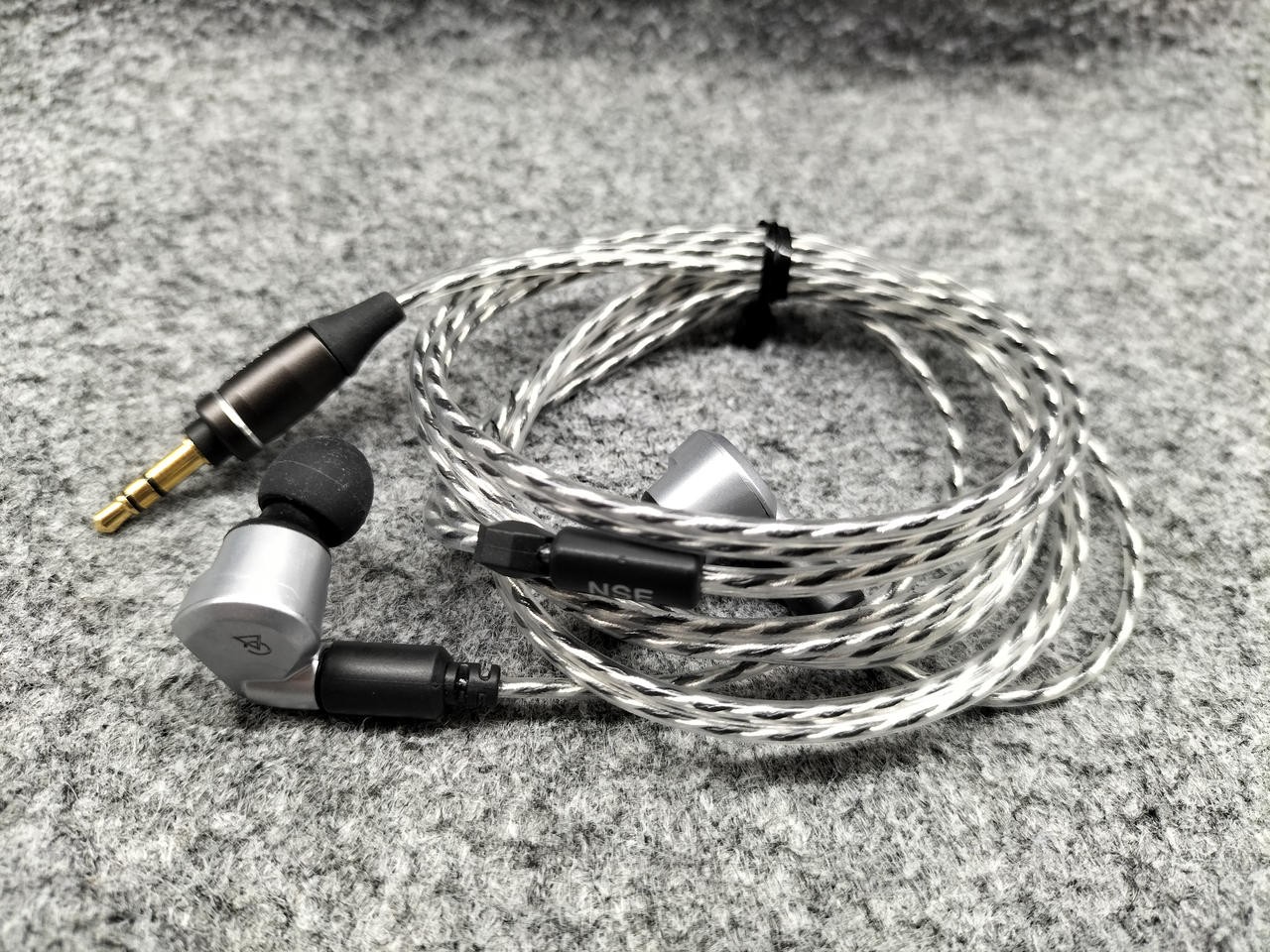 CAMPFIRE AUDIO VEGA Earphones