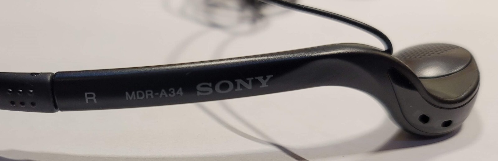 NEW Sony MDR-A34 Folding Headphones NOS