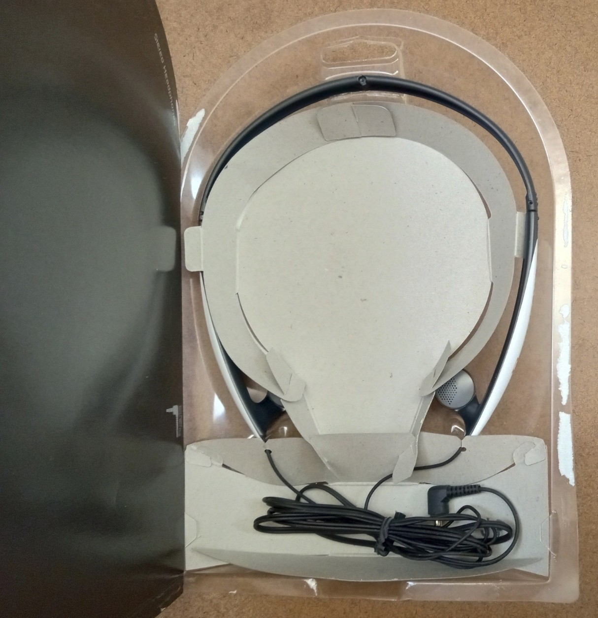 Sony MDR-A35G Sport S2 WaterResist Folding Compact Stereo Headphones Black/White