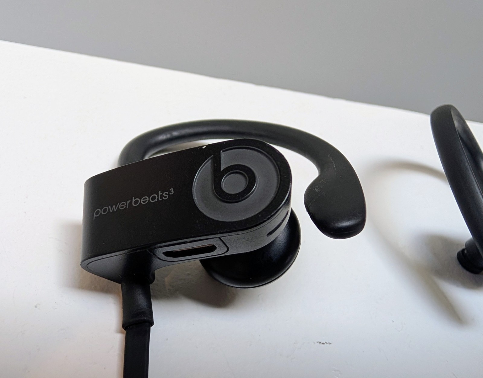 Beats by Dr. Dre Powerbeats3 Wireless Bluetooth In-Ear Headphones Black