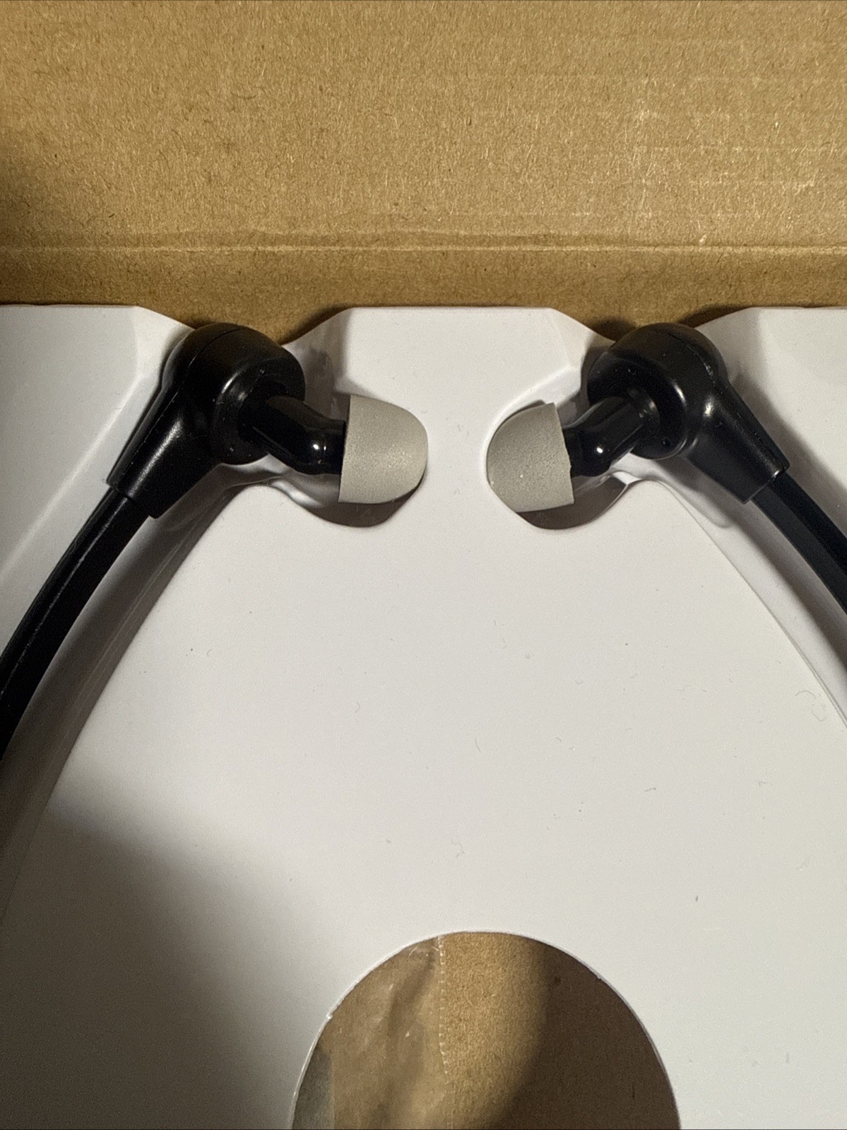 TV Ears 5.0 Wireless Headset – Black Open Box Read