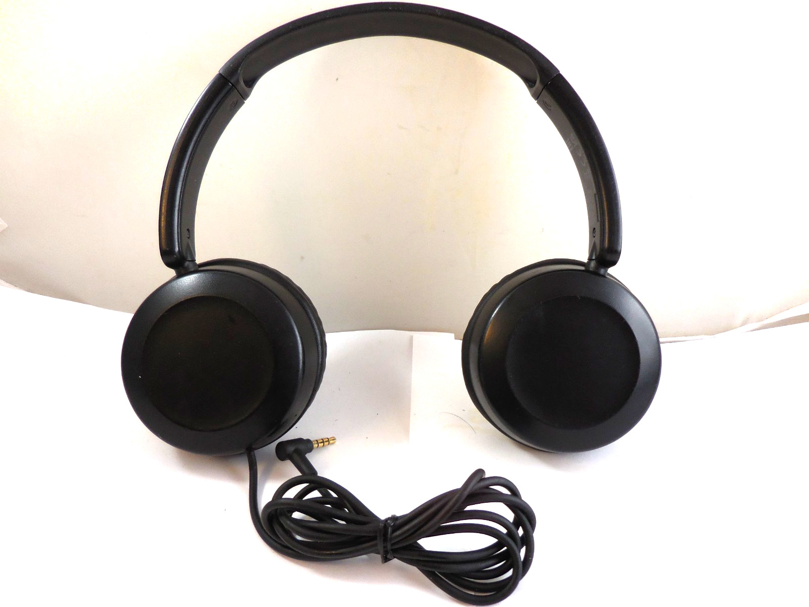 JVC Kenwood HA-S31M Powerful Sound Wire Headphones- Black