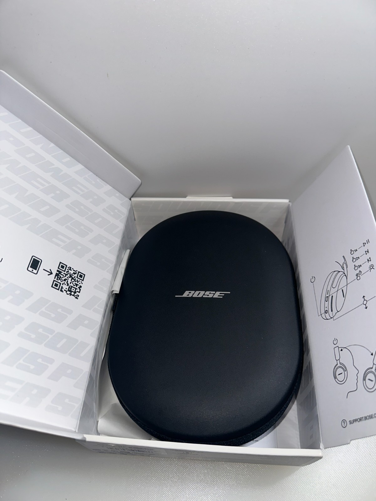 Bose QuietComfort Ultra Noise Cancelling Headphones – Black