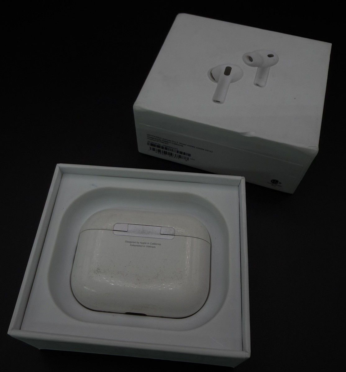 APPLE AIRPODS PRO 3 – A3063 IN CASE WITH BOX (J01029598)