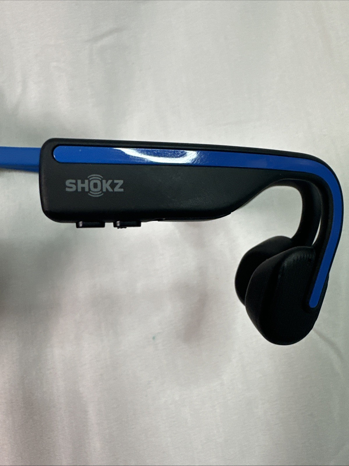 Shokz OpenMove Bone Conduction Open Ear Wireless Headphones Blue/Black W/Case