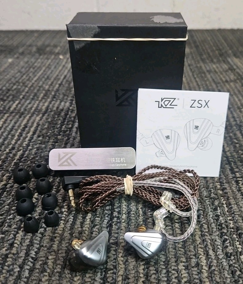 KZ ZSX 12 Units Hybrid Technology Earbuds – Silver