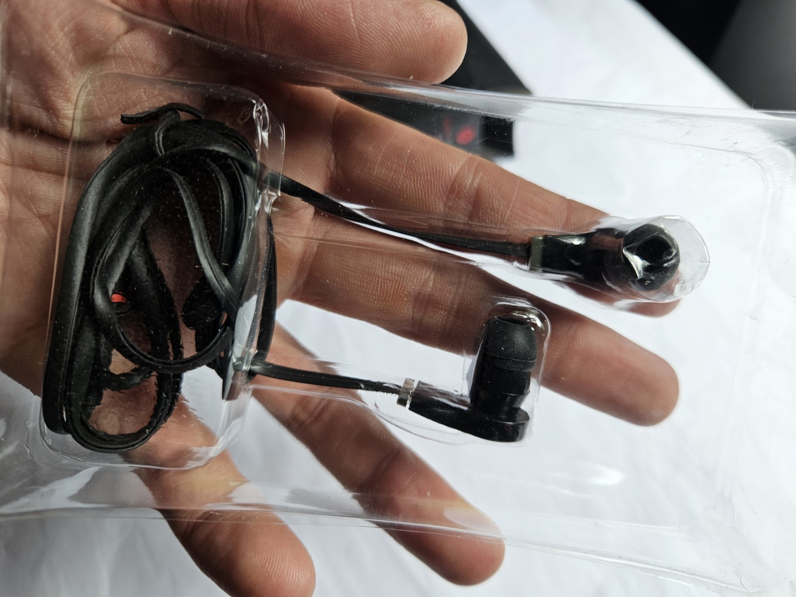 Beats by Dre Beats Tour 2.0 In-Ear Wired Headphone – Black Open Box