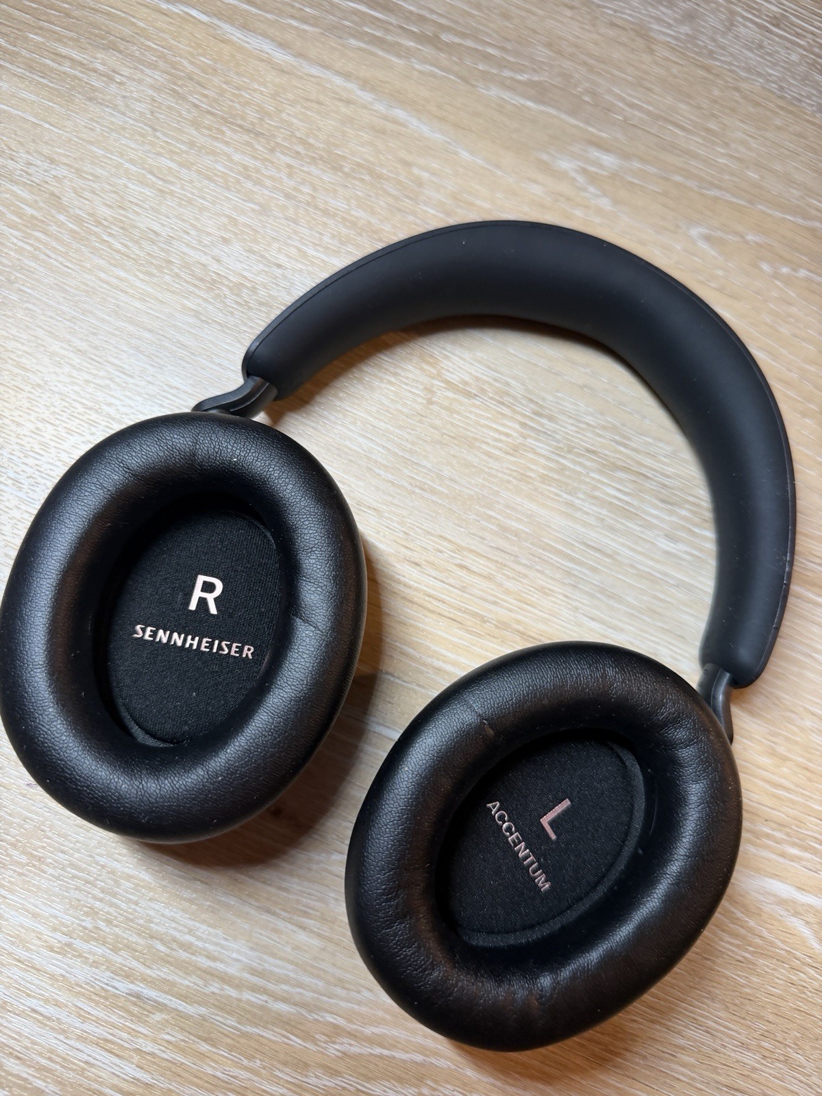 SENNHEISER ACCENTUM WIRELESS BLUETOOTH HEADPHONES – BLACK/COPPER