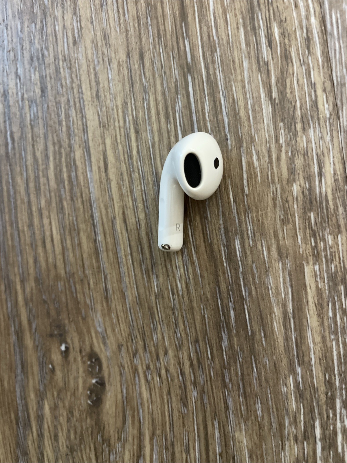 Apple AirPods 4th Gen ANC with MagSafe Charging Case A3053 A3050 A3058 Warranty