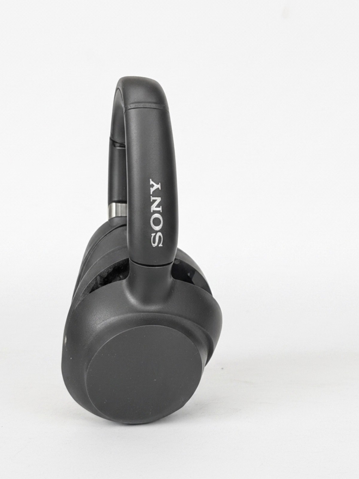 SONY ULT WIRELESS HEADPHONES • NOISE CANCELING • EXTRA BASS • PREMIUM SOUND GRAY