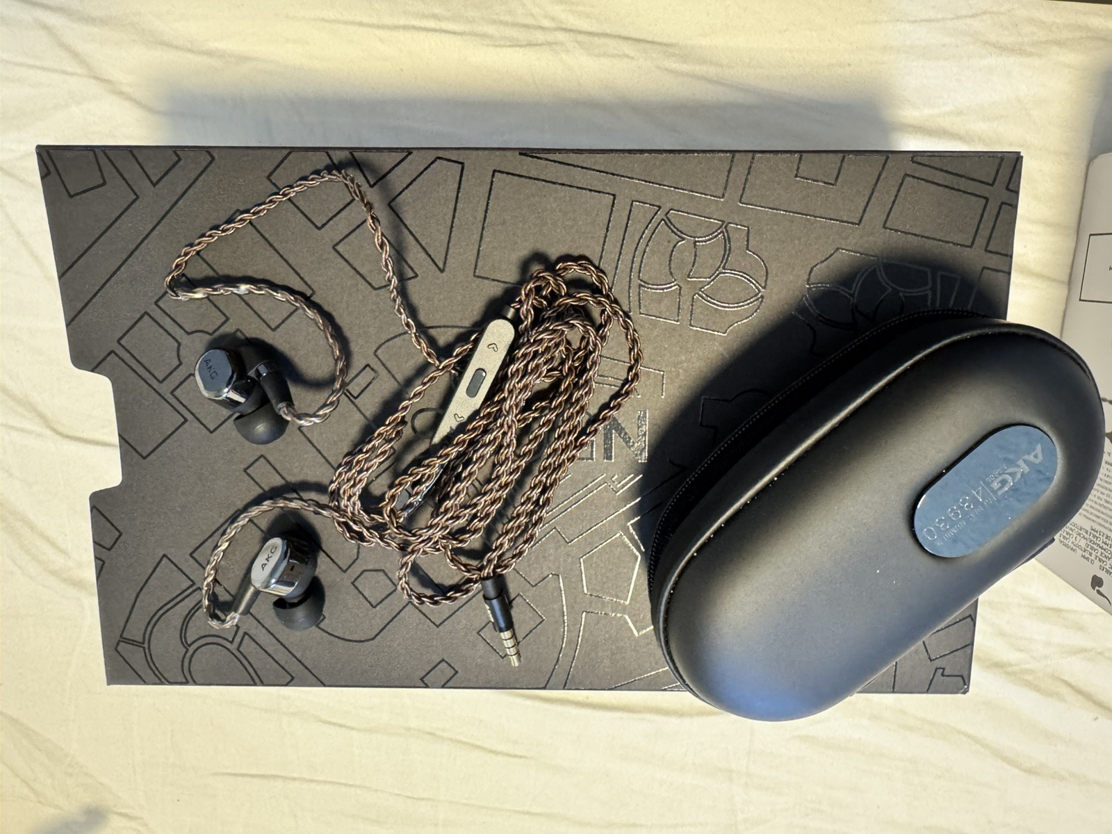 AKG N5005 Reference Class 5-Driver Configuration in-Ear Headphones, Black
