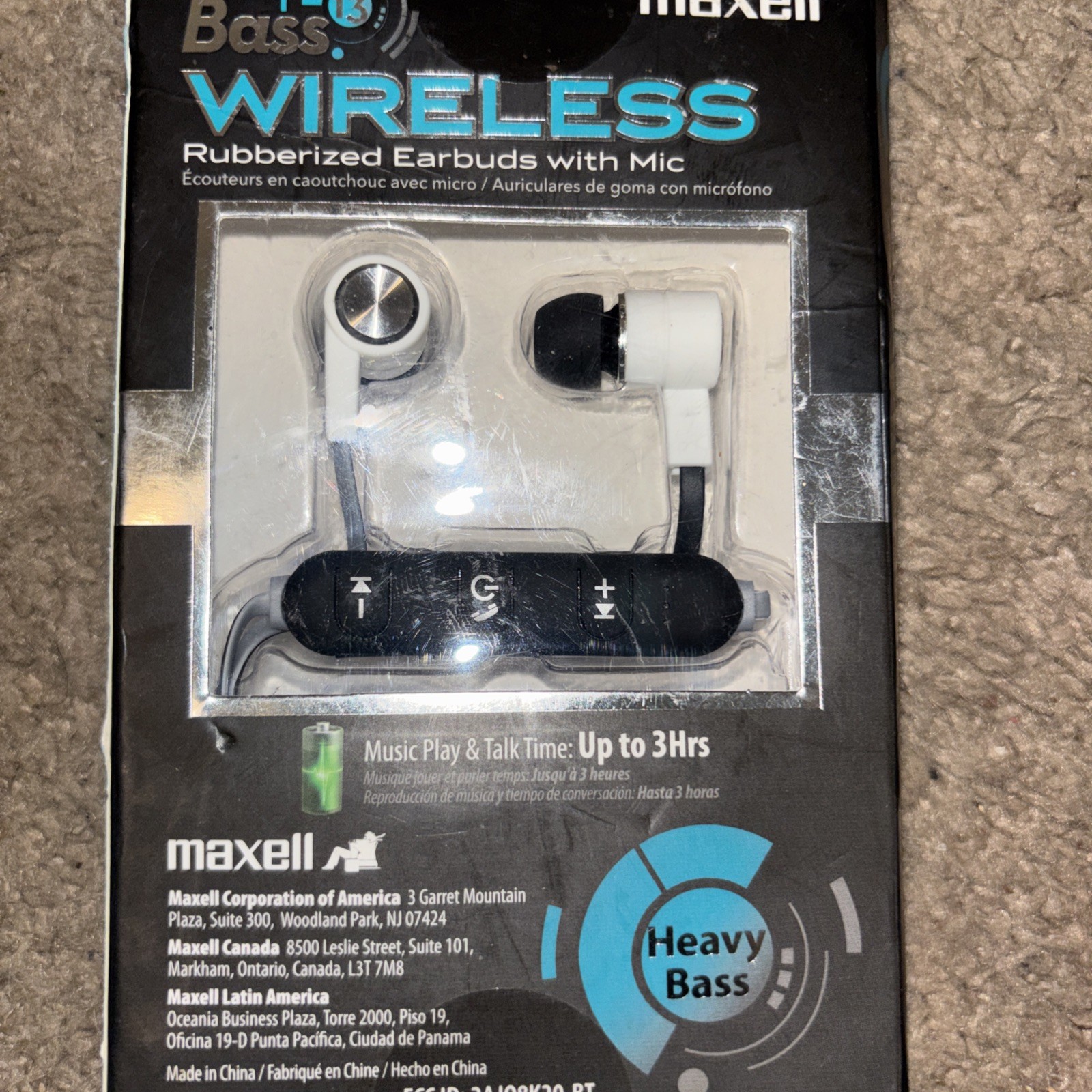 Maxell Bass 13 Wireless Rubberized Earbuds With Mic Heavy Bass White One Pc