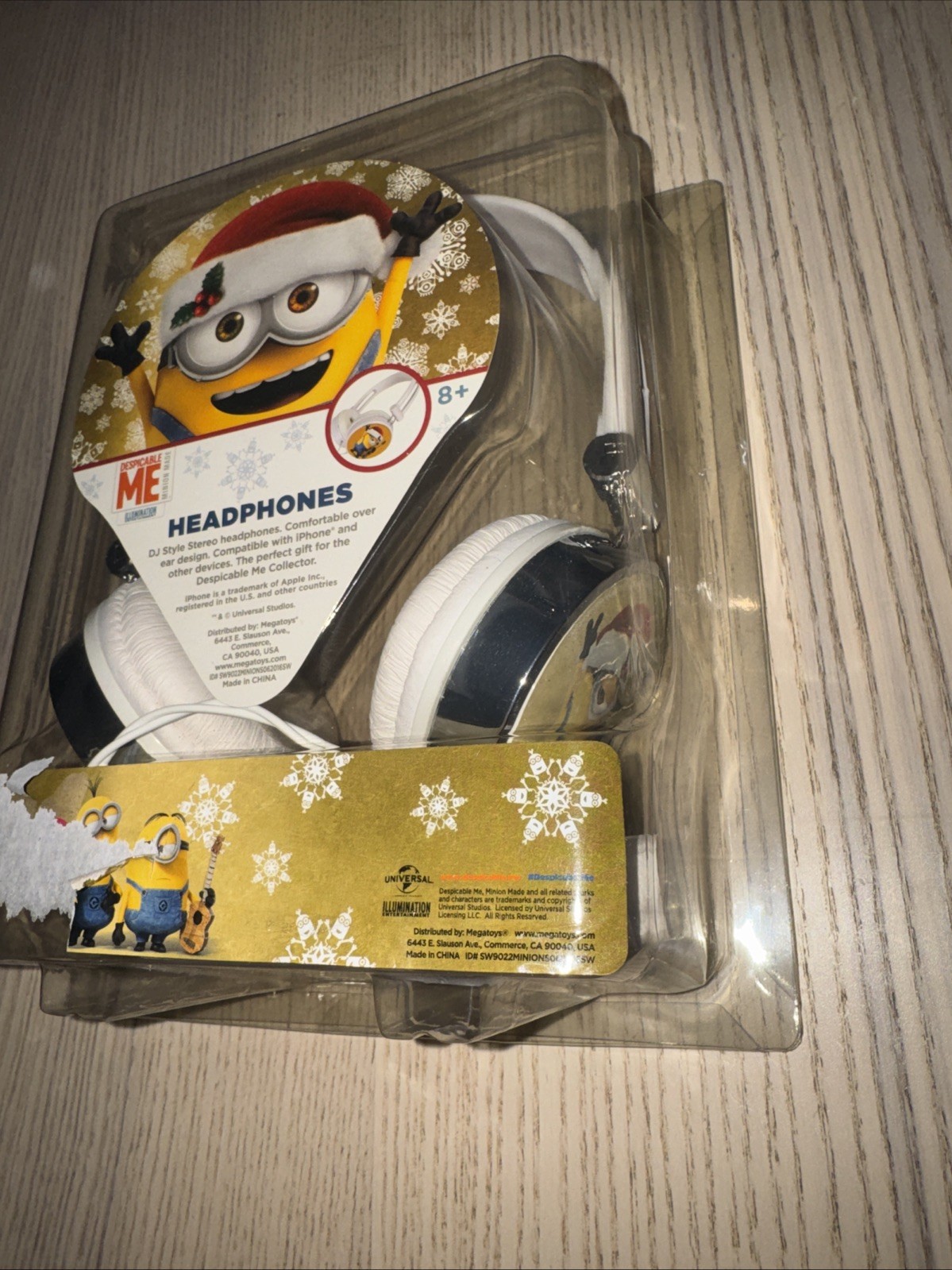 Despicable Me Minions Holiday Santa Headphones DJ Over Ear Stereo White Silver