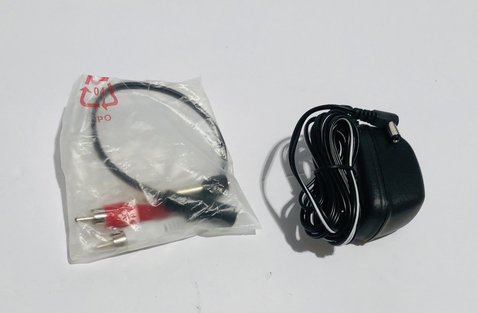 RadioShack 33-1219 Wireless 49MHz Headphone Transmitter Power AC Adapter TV Ear
