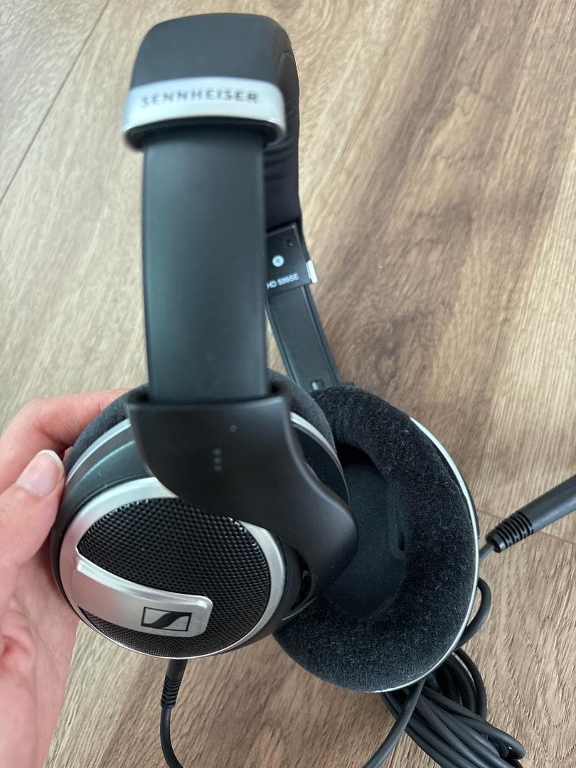 Sennheiser HD 598 SE Wired Headphones Black, Fleece Earpads
