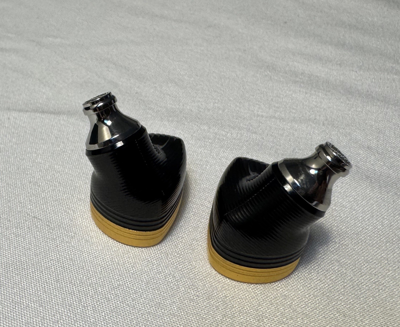 Campfire Audio Solaris Matt Gold Wired Ear Headphones Pre-owned (Mint)