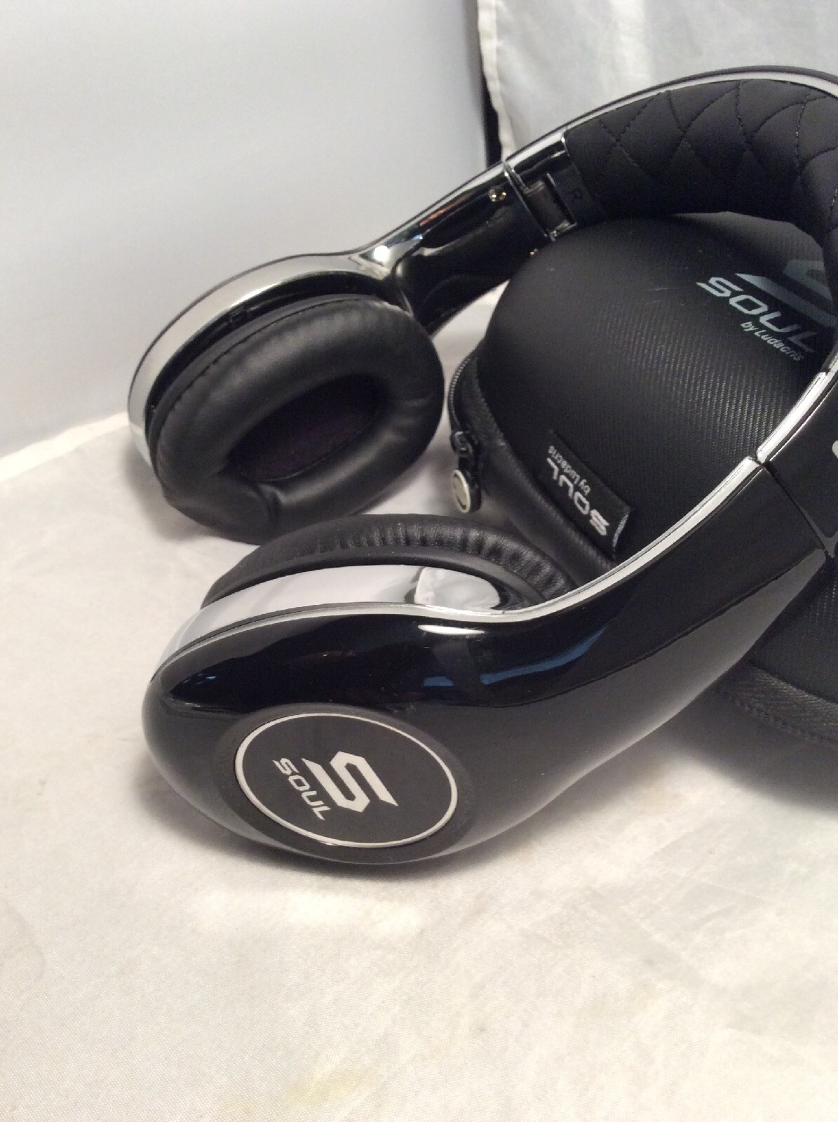 Soul SL150 Headphones By Ludacris Over Ear SL150