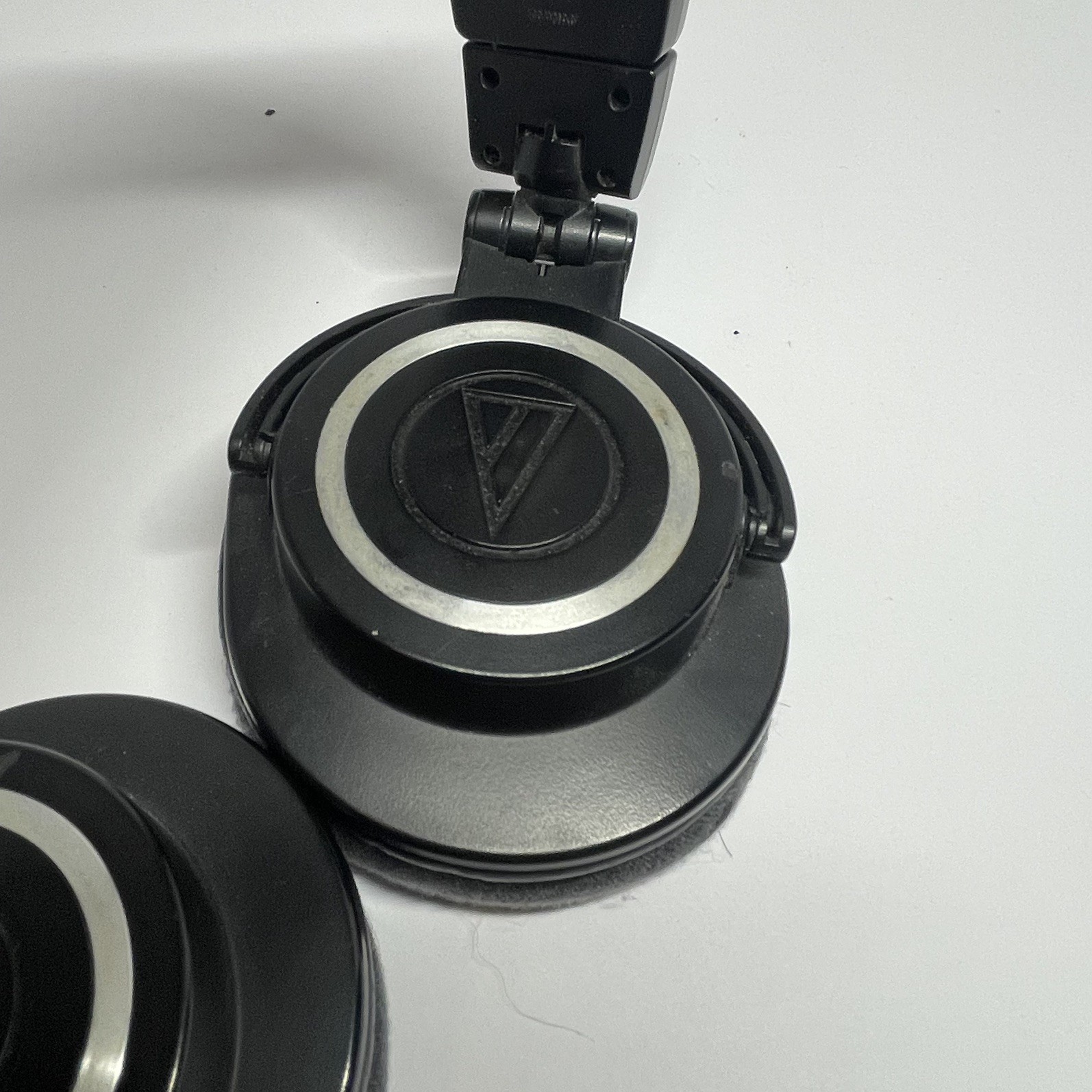 Audio Technica ATH-M50X black for PARTS / REPAIR