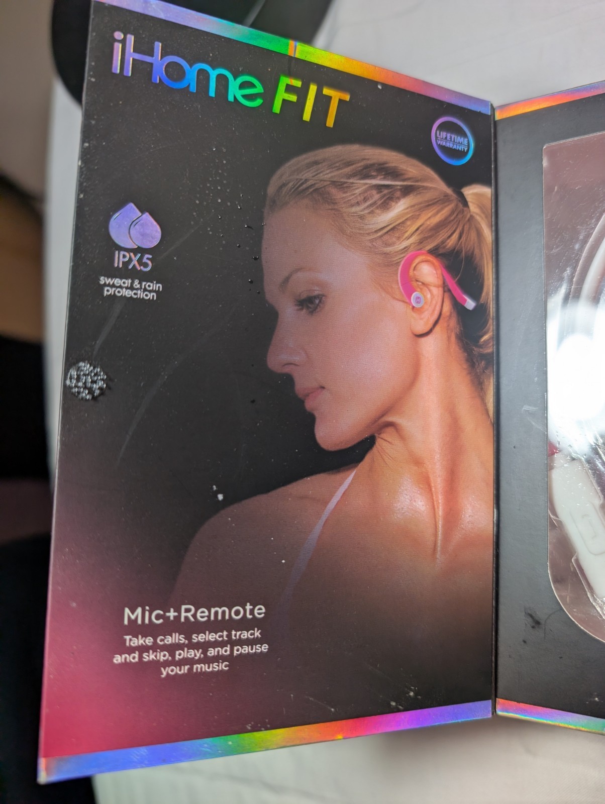 IHome fit IPX5 water-resistant sport earbuds