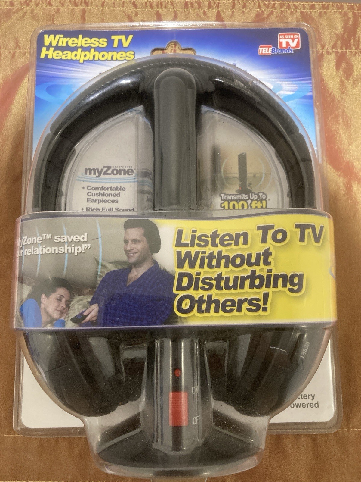 New My Zone Wireless TV Headphones Transmits 100 FT Seen On TV. Dorms, College