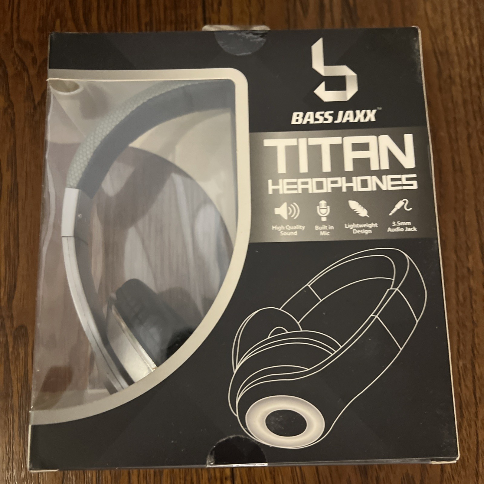 Titan Bass Jaxx Headphones With Built-In Mic 3.5mm Audio Jack