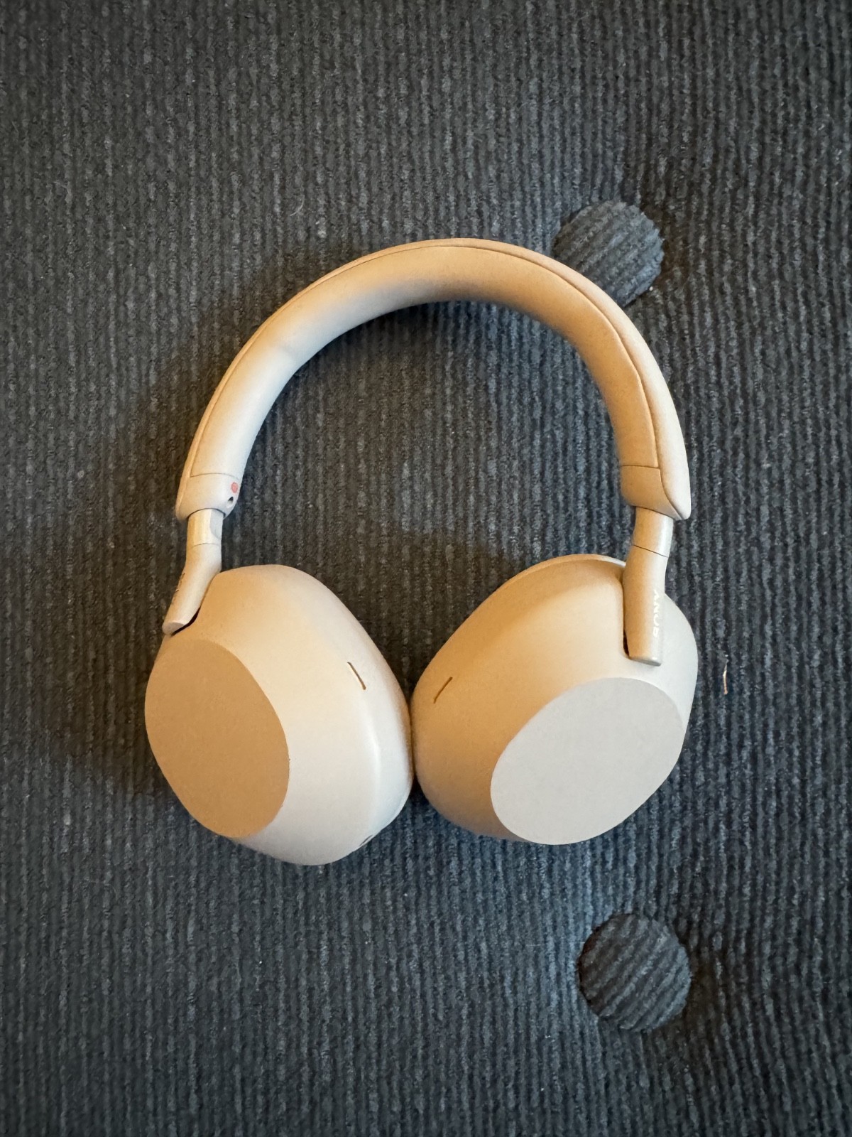Sony – WH1000XM5 Wireless Noise-Canceling Over-the-Ear Headphones – Smoky Pink