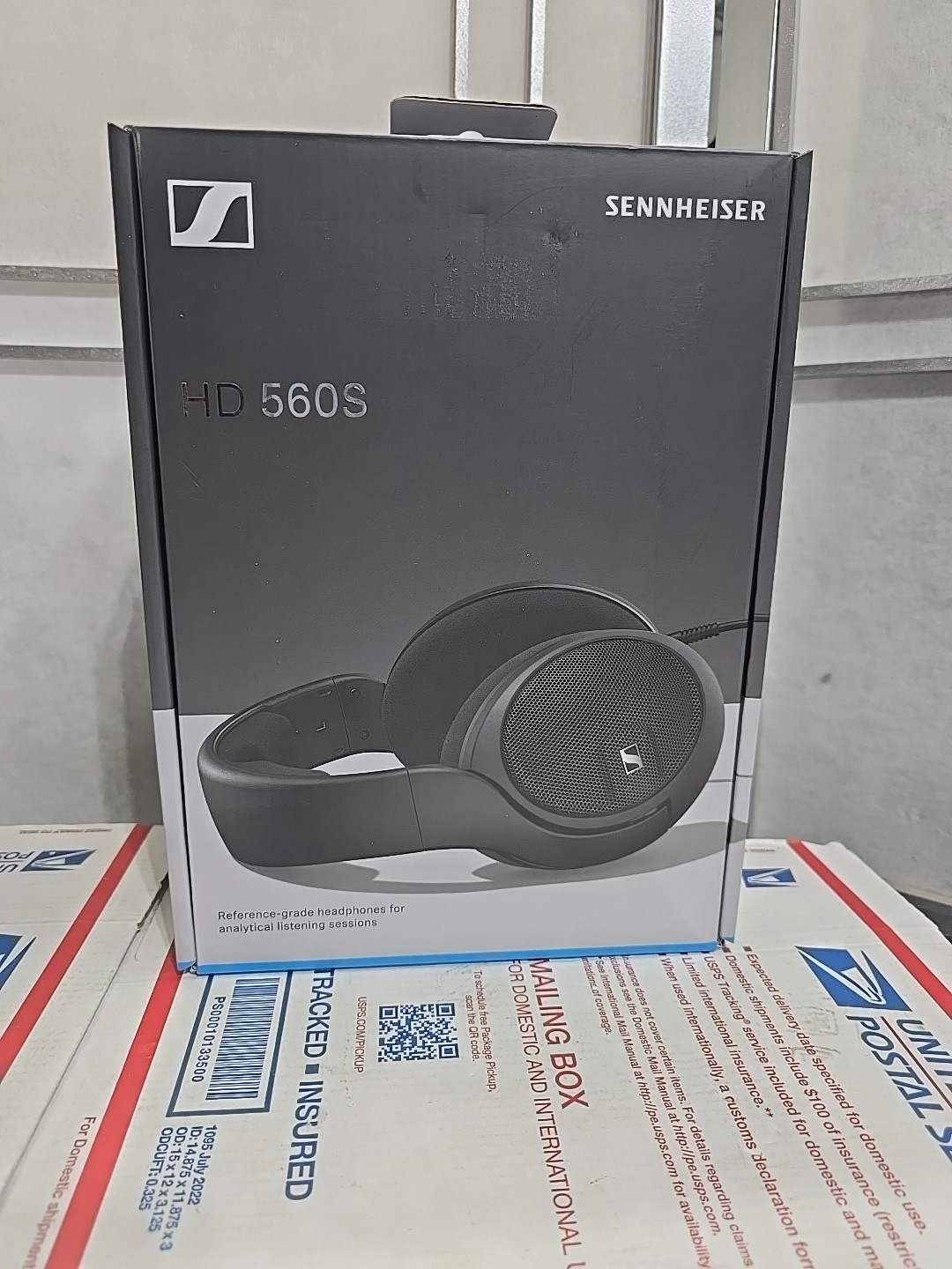 SENNHEISER Wired Headphones HD 560S Open Type Driver Dynamic *NEW SEALED BOX*
