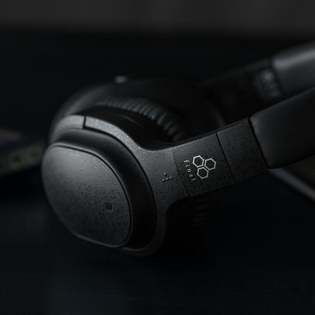 Final Audio – UX3000 SV Wireless Noise Cancelling Headphones