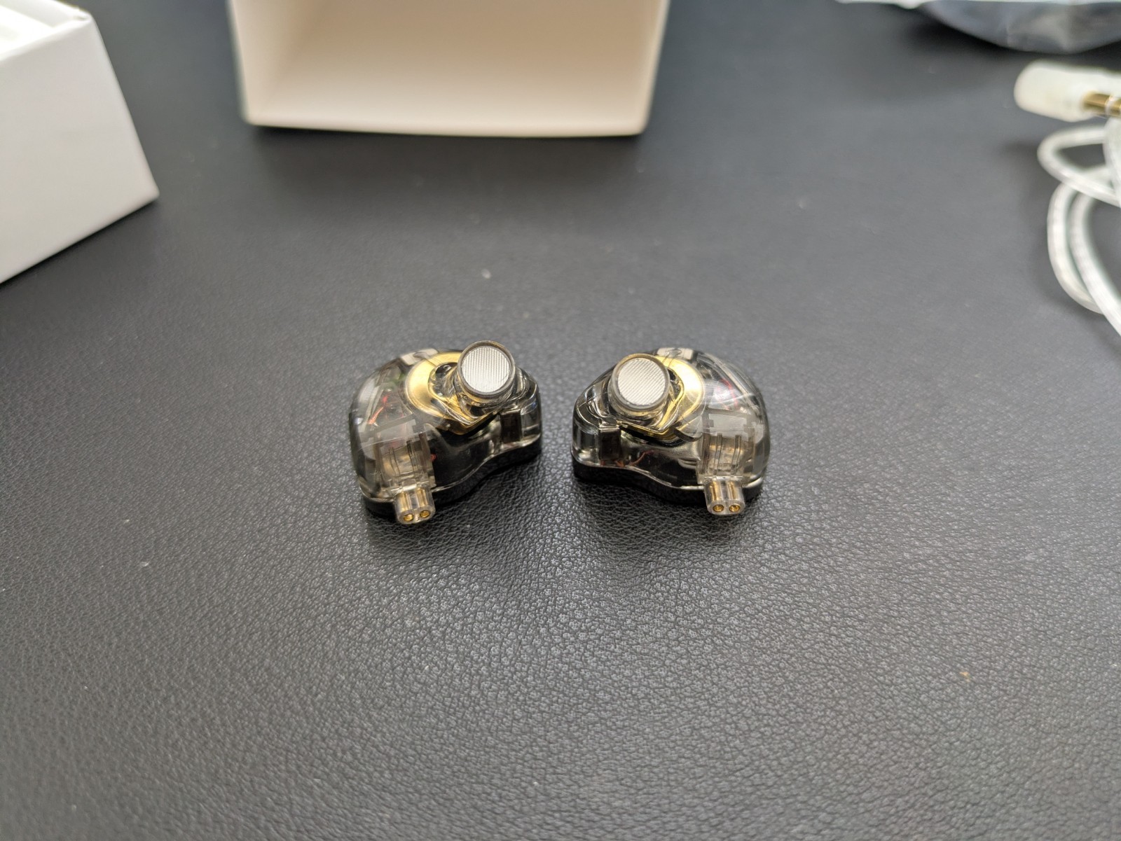 KZ ZS10 Pro 2 IEM – With Extras!
