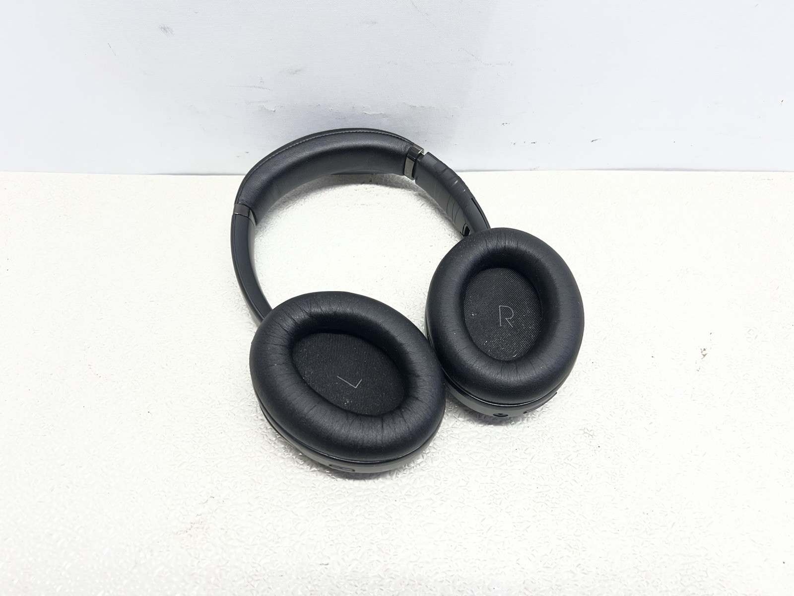 JBL – Tour One M2 True Adaptive Noise Cancelling Headphones – Black –