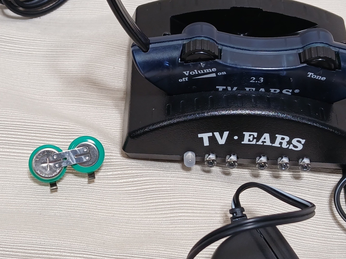 TV Ears 2.3MHz Headphones w/ Charging Base Unit for Headphone System UNTESTED