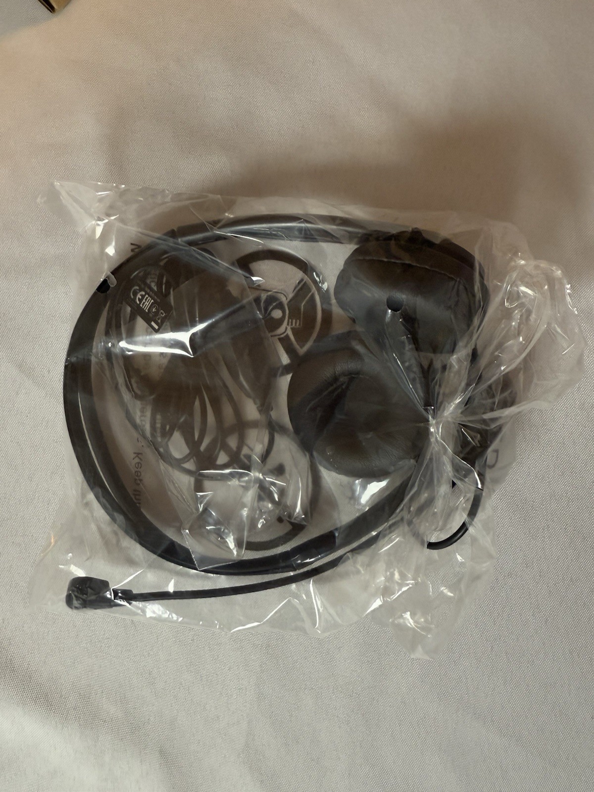 HP STEREO HEADPHONES 3.5mm 1/8″ Plug HEADPHONE Headset T1A66AA