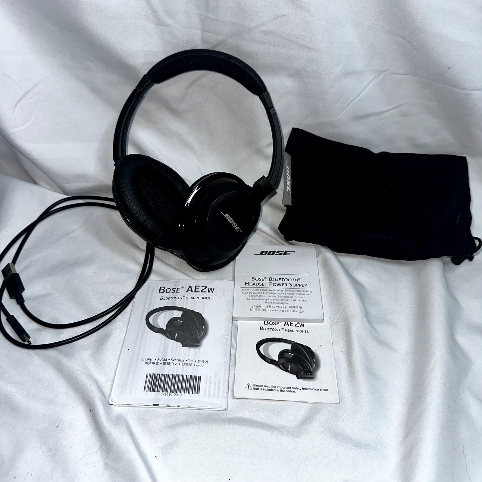 Bose SoundLink AE2w Around-Ear Wireless Bluetooth Headphones Headband Black Case