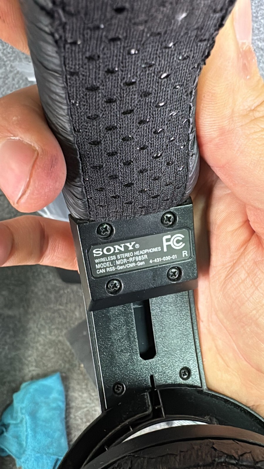 Sony MDR-RF985RK Wireless RF Over Ear Headphones Stereo Transmitter Used