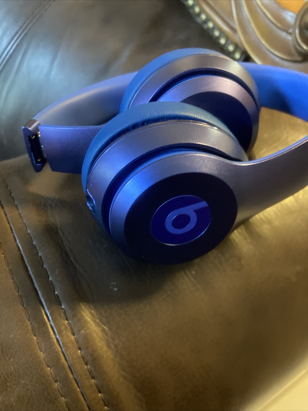 Beats By Dr. Dre ML9D2LLA Headphones – Blue