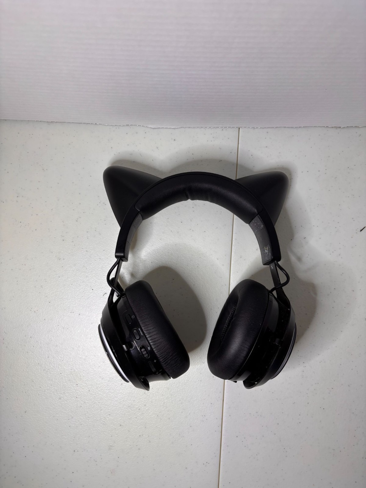 Wireless Bluetooth Cat Ear Headphones With LED Lights & Built-In Microphone Blac