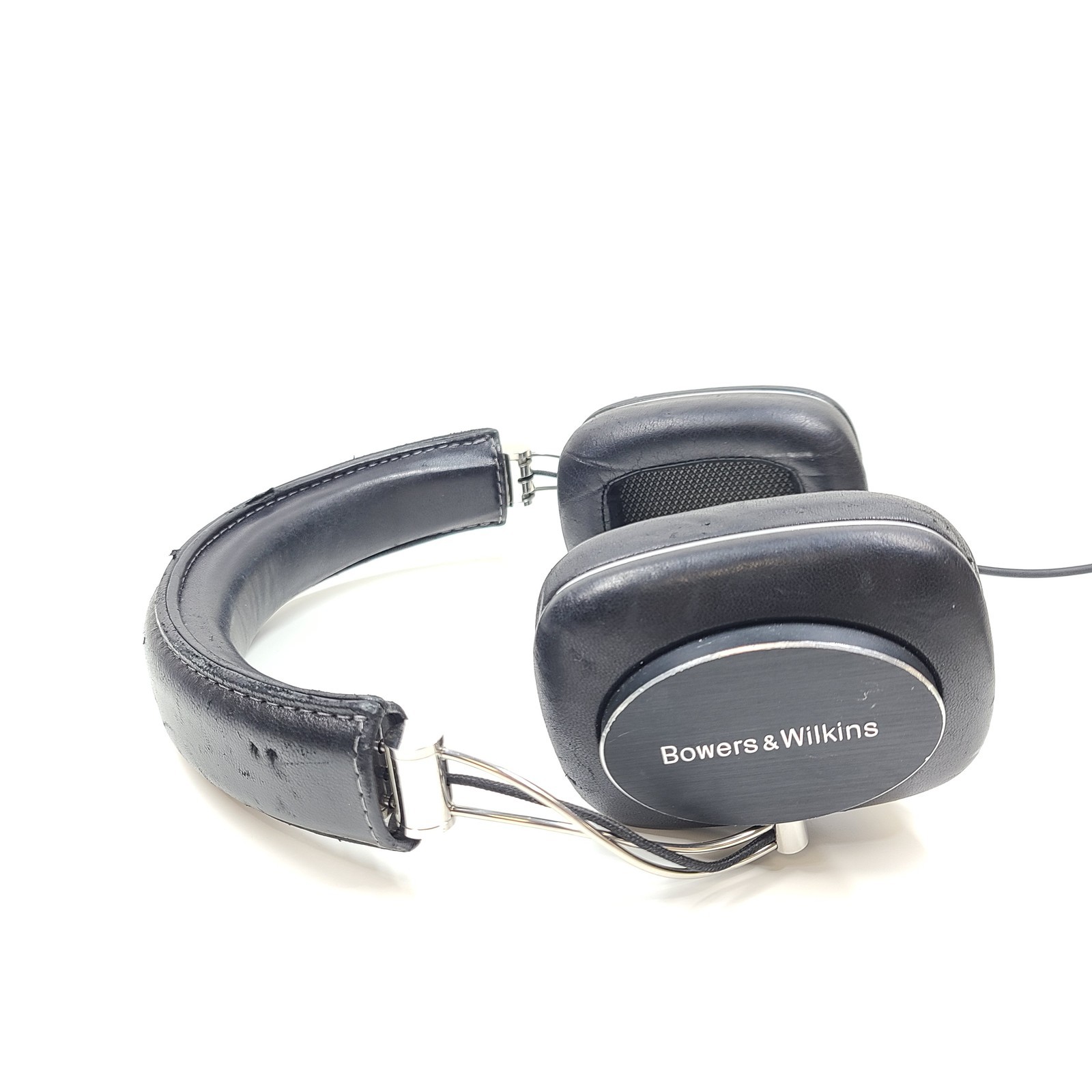 Bowers & Wilkins P7 Over Ear Wired Headphones Black Grade B