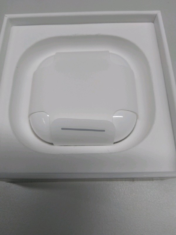 Apple AirPods 4 ‎MXP93LL/A Wireless Earbuds Active Noise Cancellation Portable