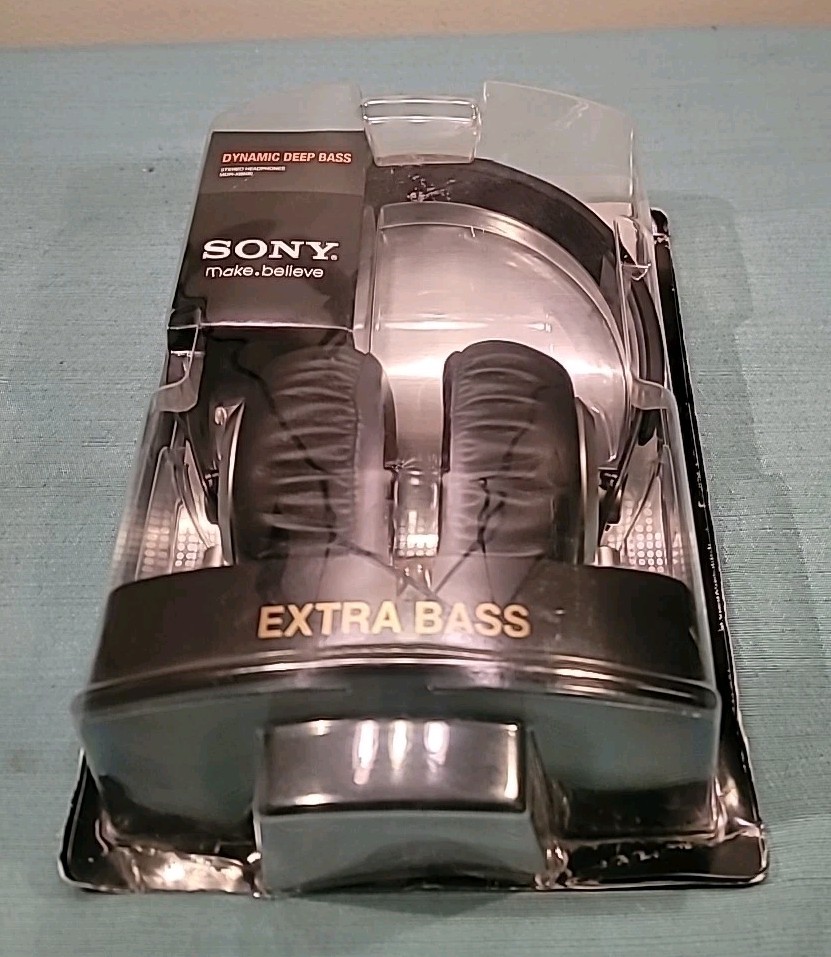 SONY MDRXB500 Headphones – 40mm Driver: MDR-XB500