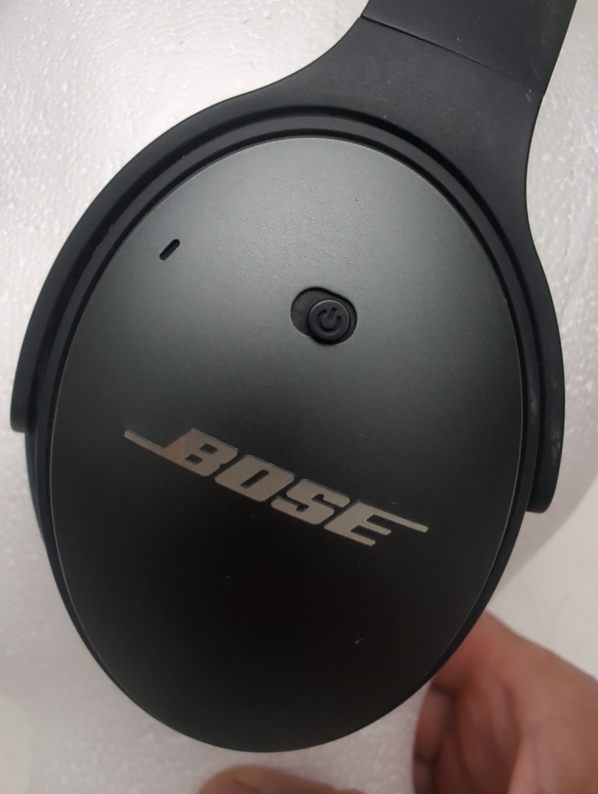 Bose QuietComfort 25 Acoustic Noise Cancelling Headphones READ