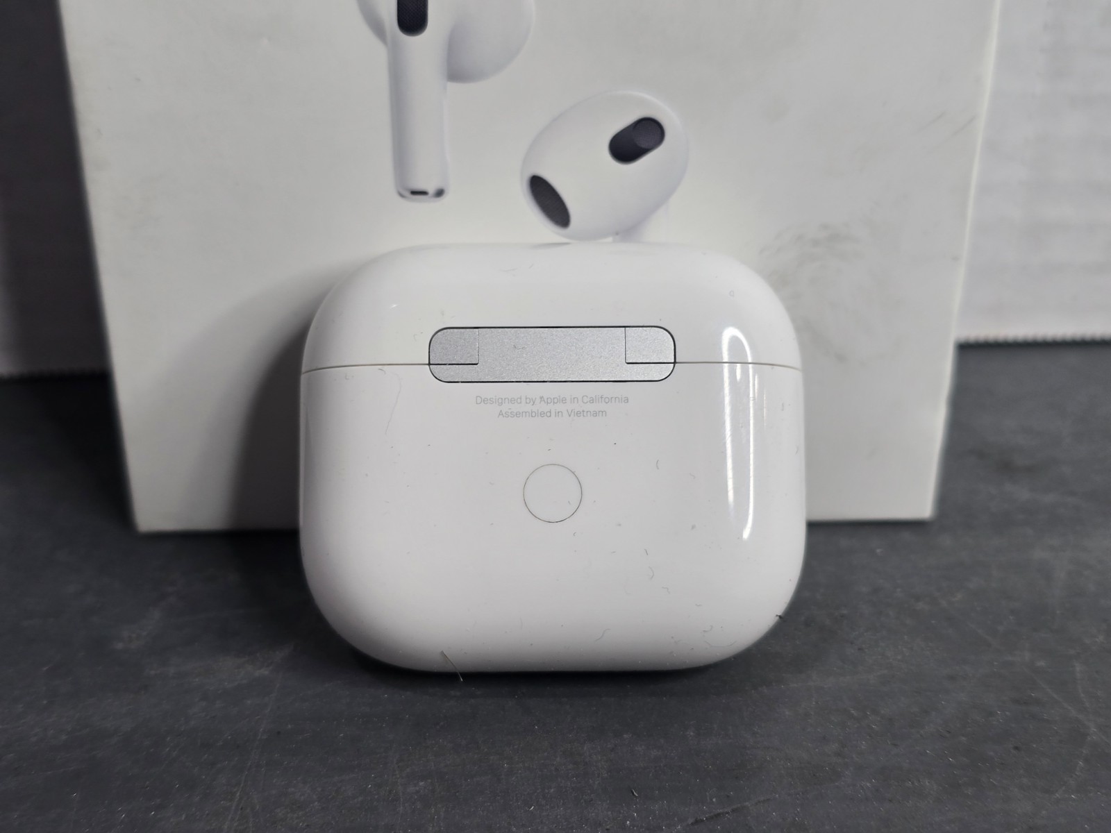 Apple AirPods 3rd generation White Model: MME73AM/A No Lightning Cable