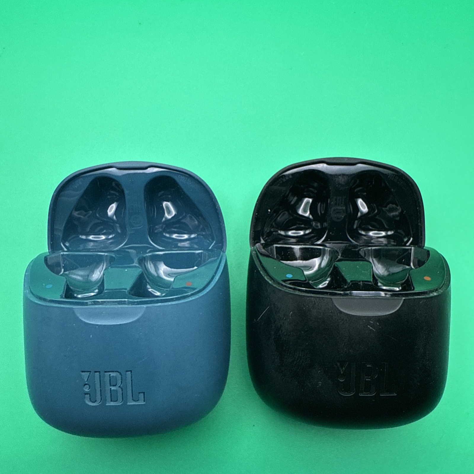 Lot of 2 JBL TUNE 225TWS TRUE WIRELESS EARBUD CHARGING CASE