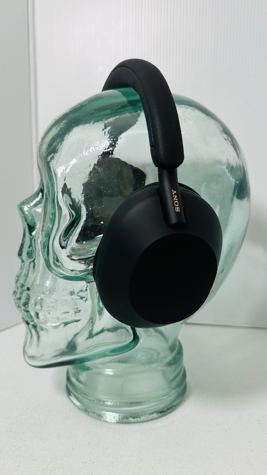 Sony YY2954 Wireless Over-Ear Bluetooth Headphones Black