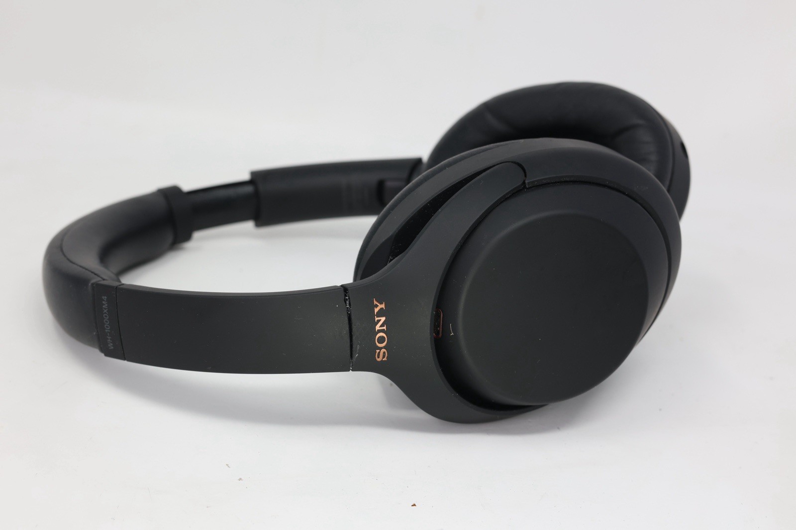 Sony WH-1000XM4 Wireless Premium Noise Canceling Headphones Black *SEE NOTES***
