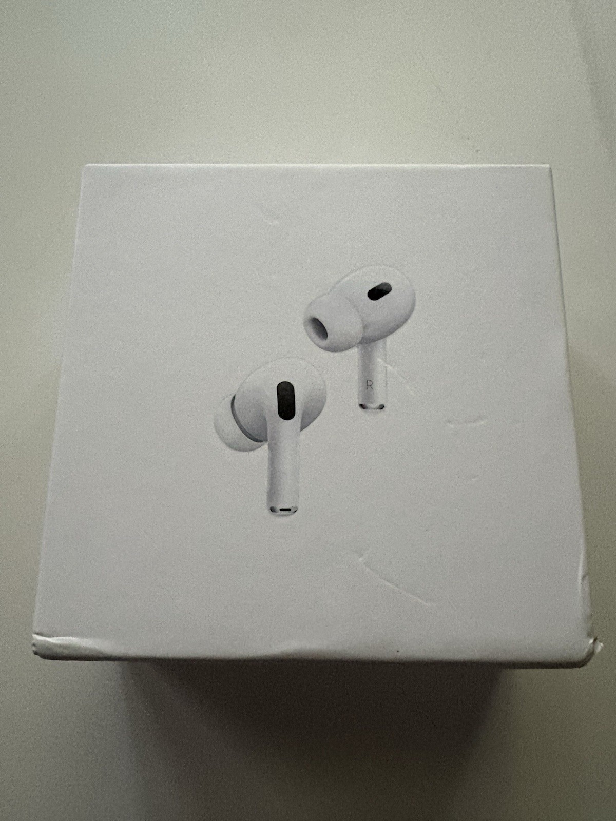 Apple AirPods Pro 2nd Gen White w/ MagSafe USB-C Case, ANC/Transparency