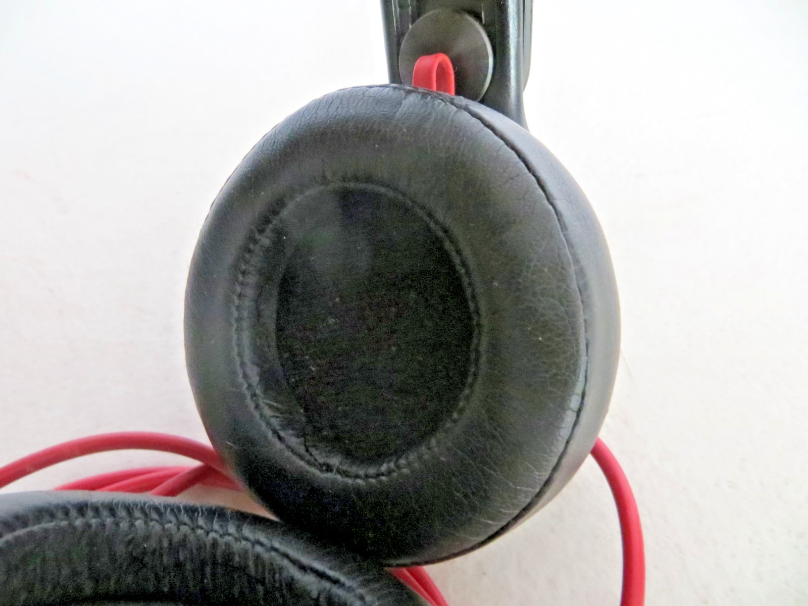 Beats by Dr. Dre Mixr On-Ear Wired Headphones 3.5mm Black/Red Controls TESTED