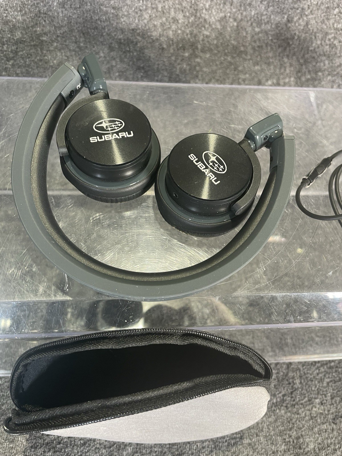 Subaru Harman Kardon High Performance Foldable Mini Headset Works Great